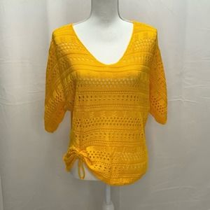 Women's Yellow 3/4 Sleeve Scoop-Neck Sweater, Size S/M